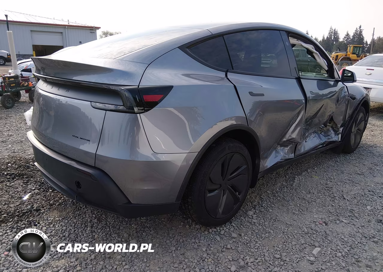 2026 Tesla Model Y All-Wheel Drive-Long Range Launch Series-Premium All-Wheel Drive VIN:7SAYGDEE7TF635896 - 4
