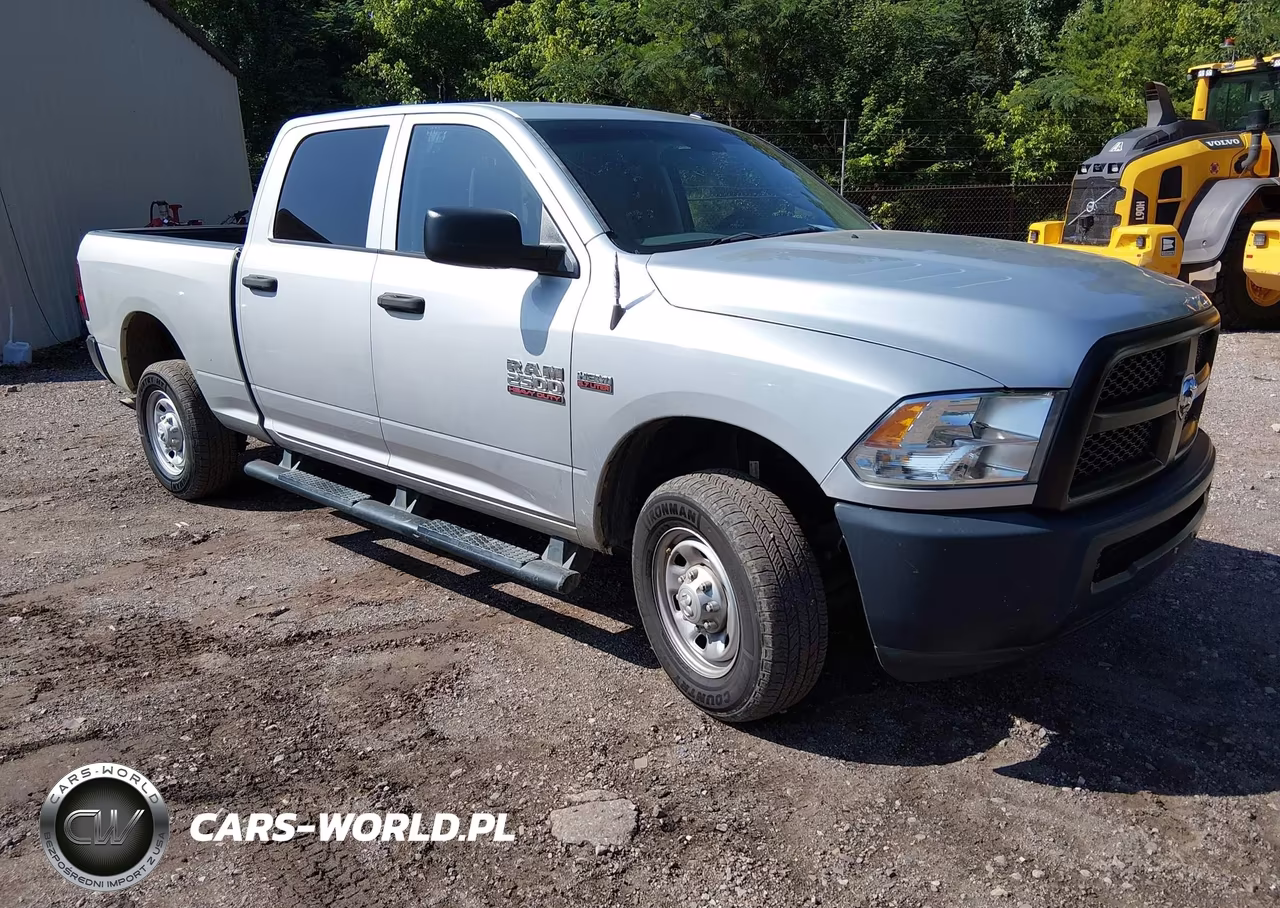 2017 Ram 2500 Tradesman 4X2 6'4 Box