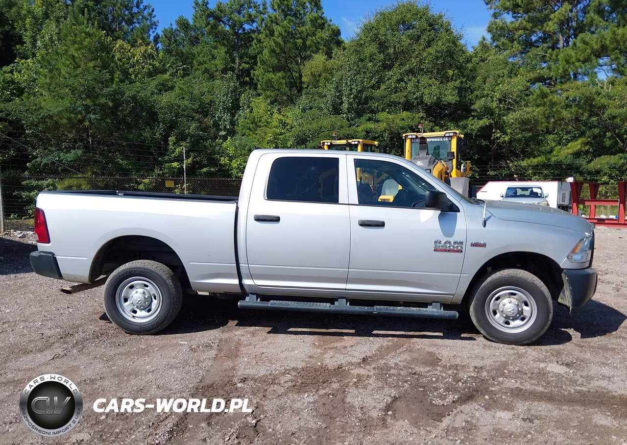 2017 Ram 2500 Tradesman 4X2 6'4 Box VIN:3C6TR4CT5HG737662 - 13