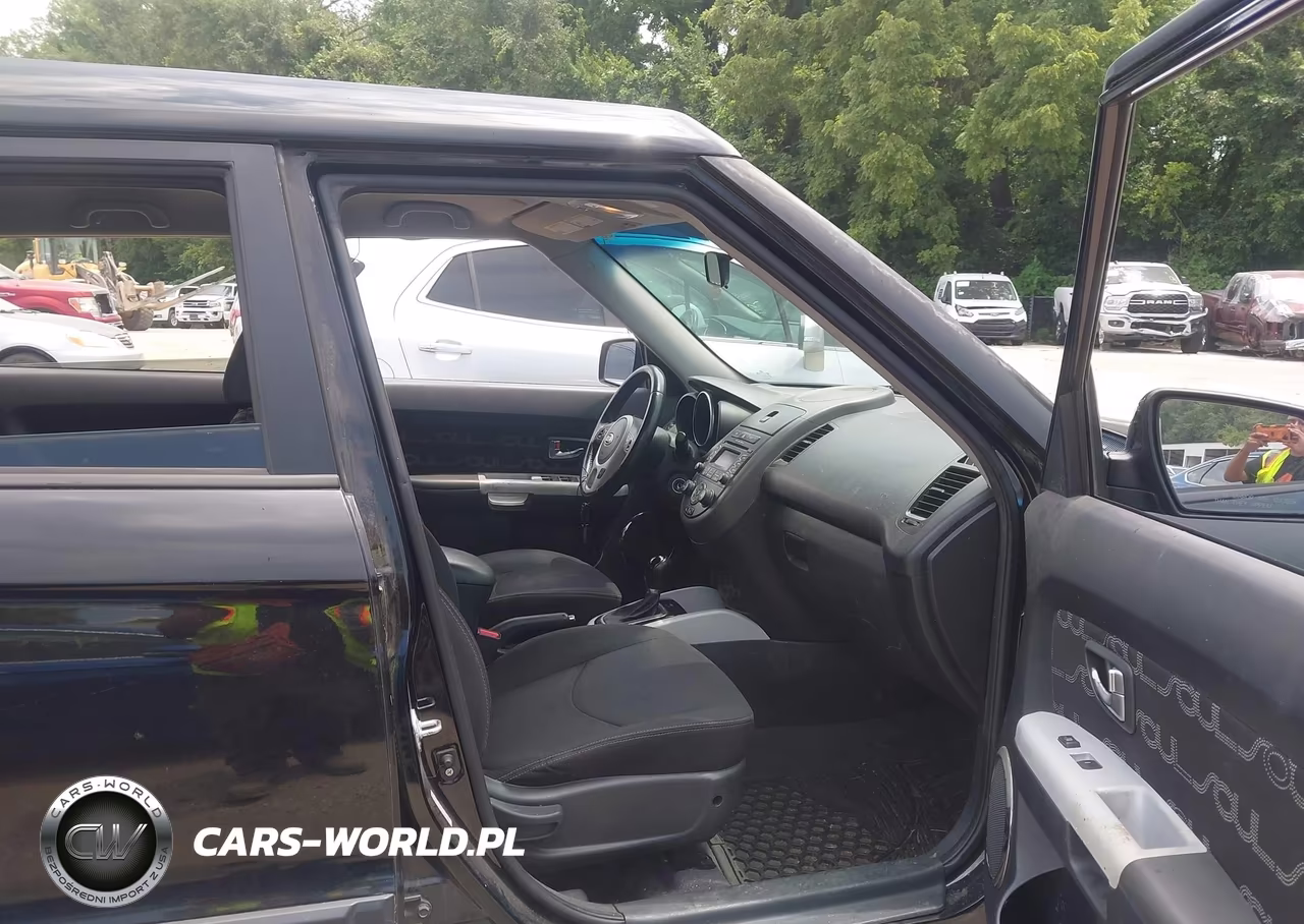 2012 Kia Soul + VIN:KNDJT2A60C7354994 - 5