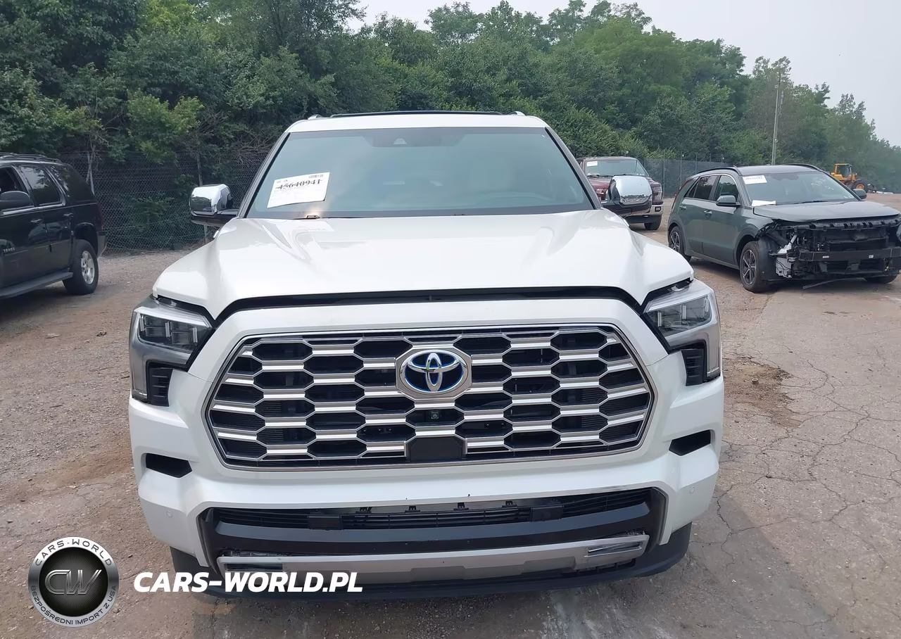 2023 Toyota Sequoia Capstone VIN:7SVAAABA9PX018761 - 6