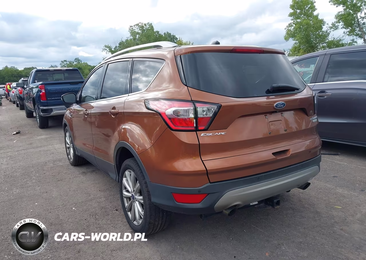 2017 Ford Escape Titanium VIN:1FMCU0JD4HUE33260 - 3