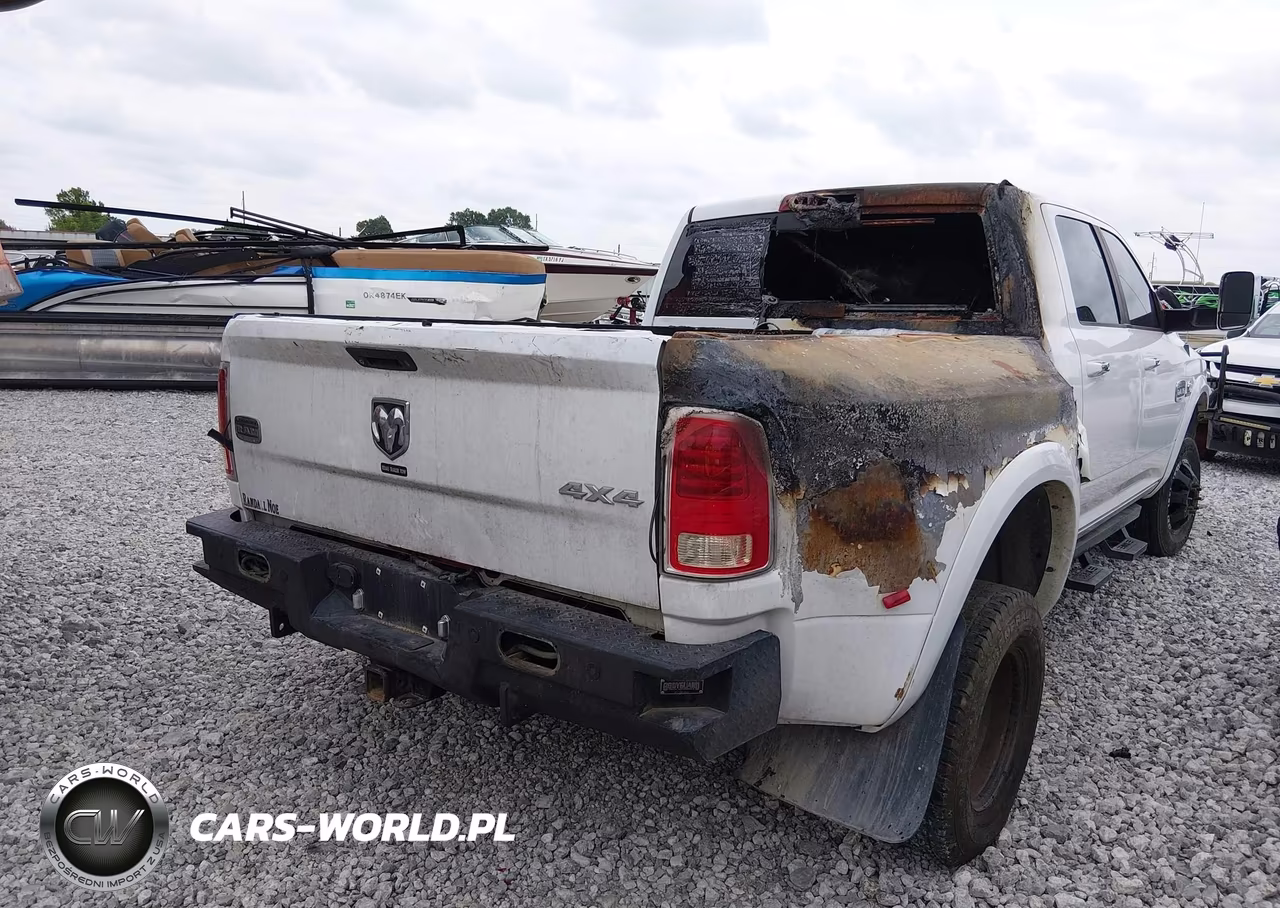 2013 Ram 3500 Laramie Longhorn VIN:3C63RRNL2DG583156 - 4