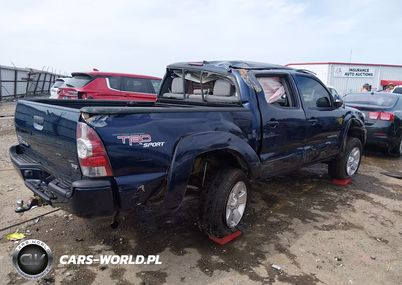 2012 Toyota Tacoma Base V6 VIN:3TMLU4EN2CM082375 - 4