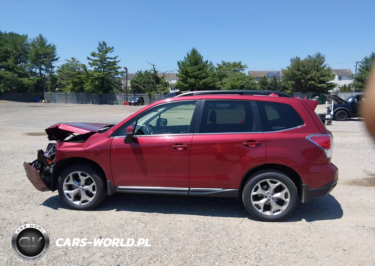 2018 Subaru Forester 2.5I Touring VIN:JF2SJAWCXJH573103 - 14