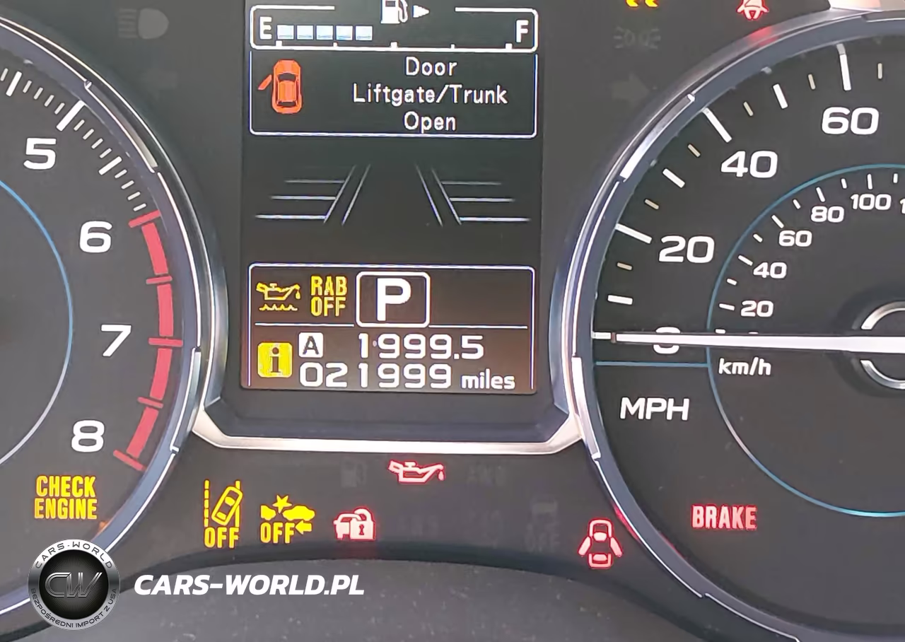 2018 Subaru Forester 2.5I Touring VIN:JF2SJAWCXJH573103 - 15