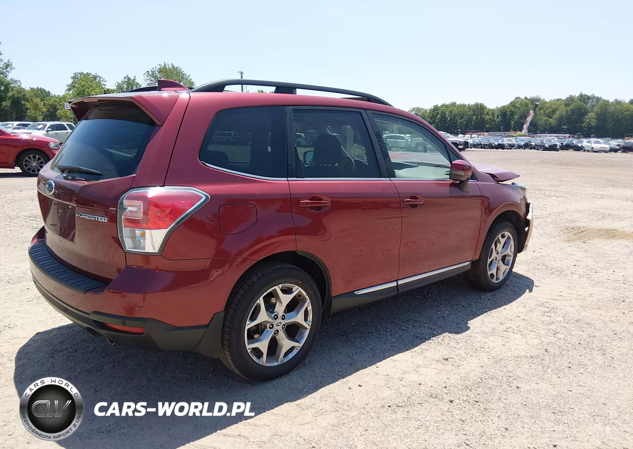 2018 Subaru Forester 2.5I Touring VIN:JF2SJAWCXJH573103 - 4