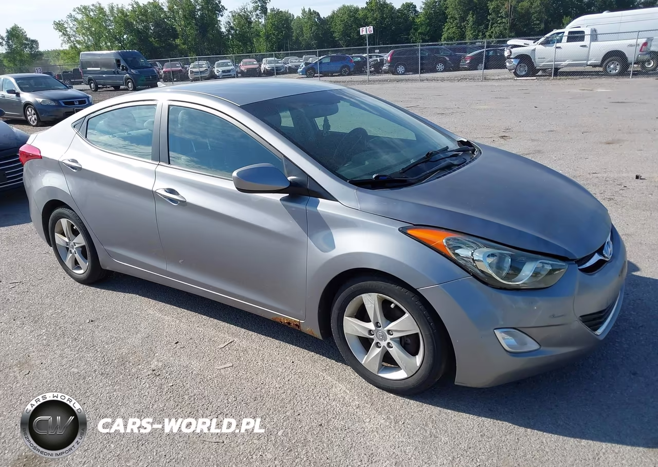 2013 Hyundai Elantra Gls VIN:KMHDH4AE7DU777393 - 1