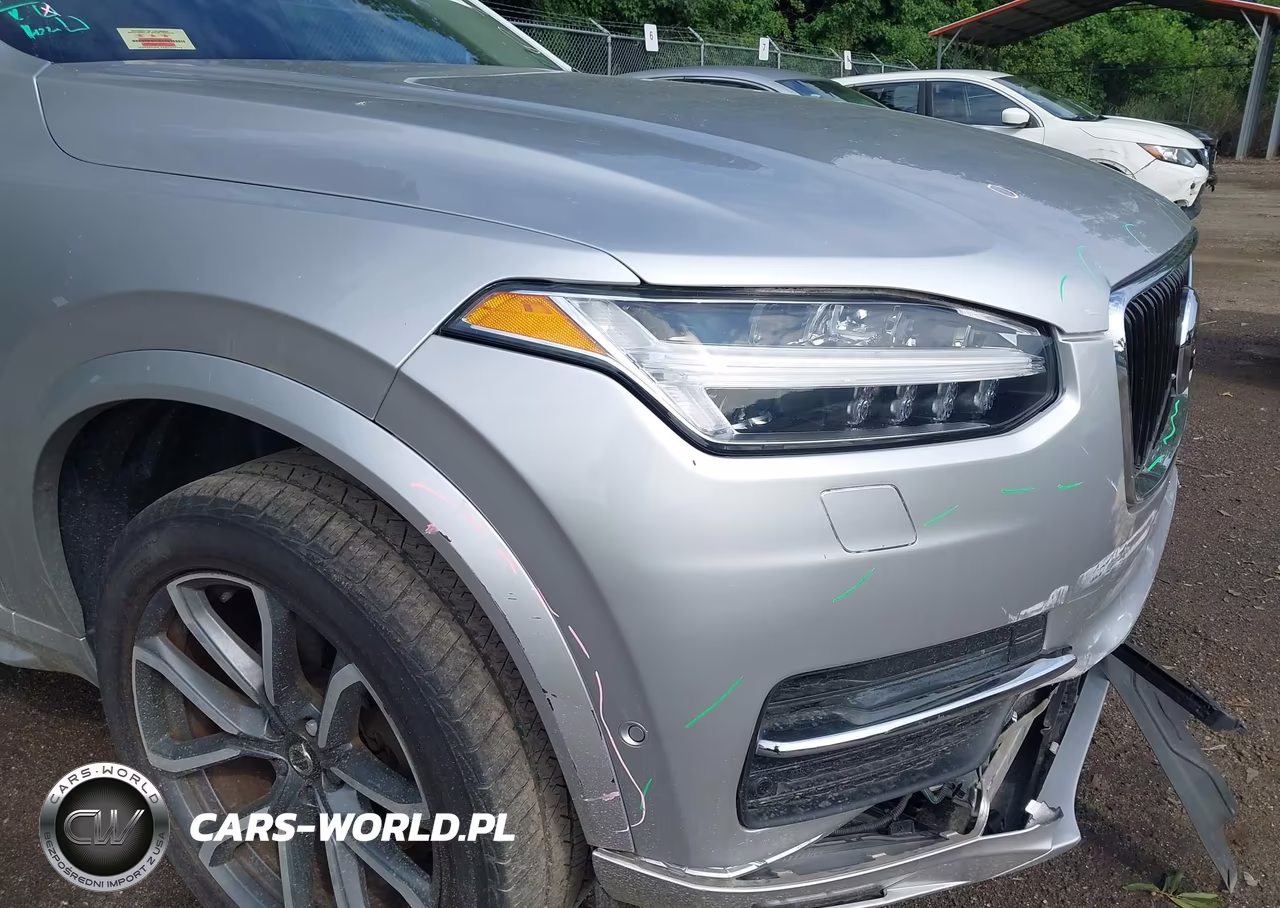 2018 Volvo Xc90 T5 Momentum VIN:YV4102PKXJ1336142 - 18