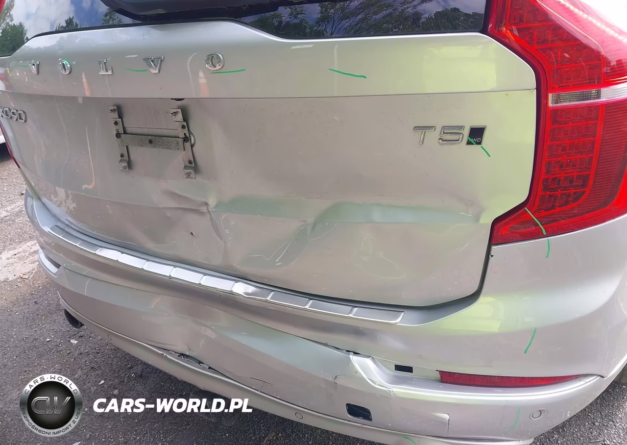 2018 Volvo Xc90 T5 Momentum VIN:YV4102PKXJ1336142 - 21