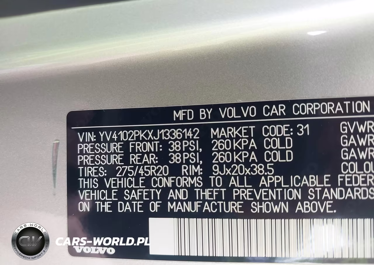 2018 Volvo Xc90 T5 Momentum VIN:YV4102PKXJ1336142 - 9