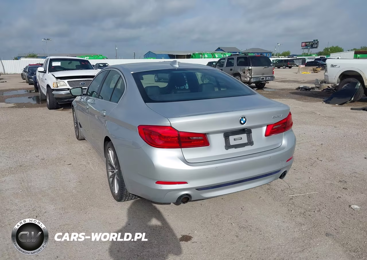 2019 BMW 530I VIN:WBAJA5C50KBX86277 - 3
