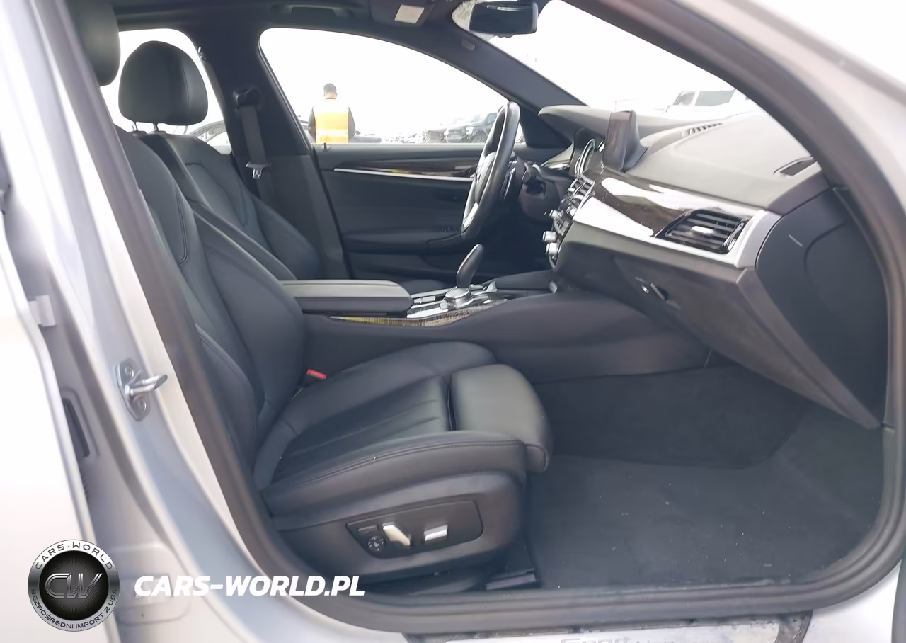 2019 BMW 530I VIN:WBAJA5C50KBX86277 - 5