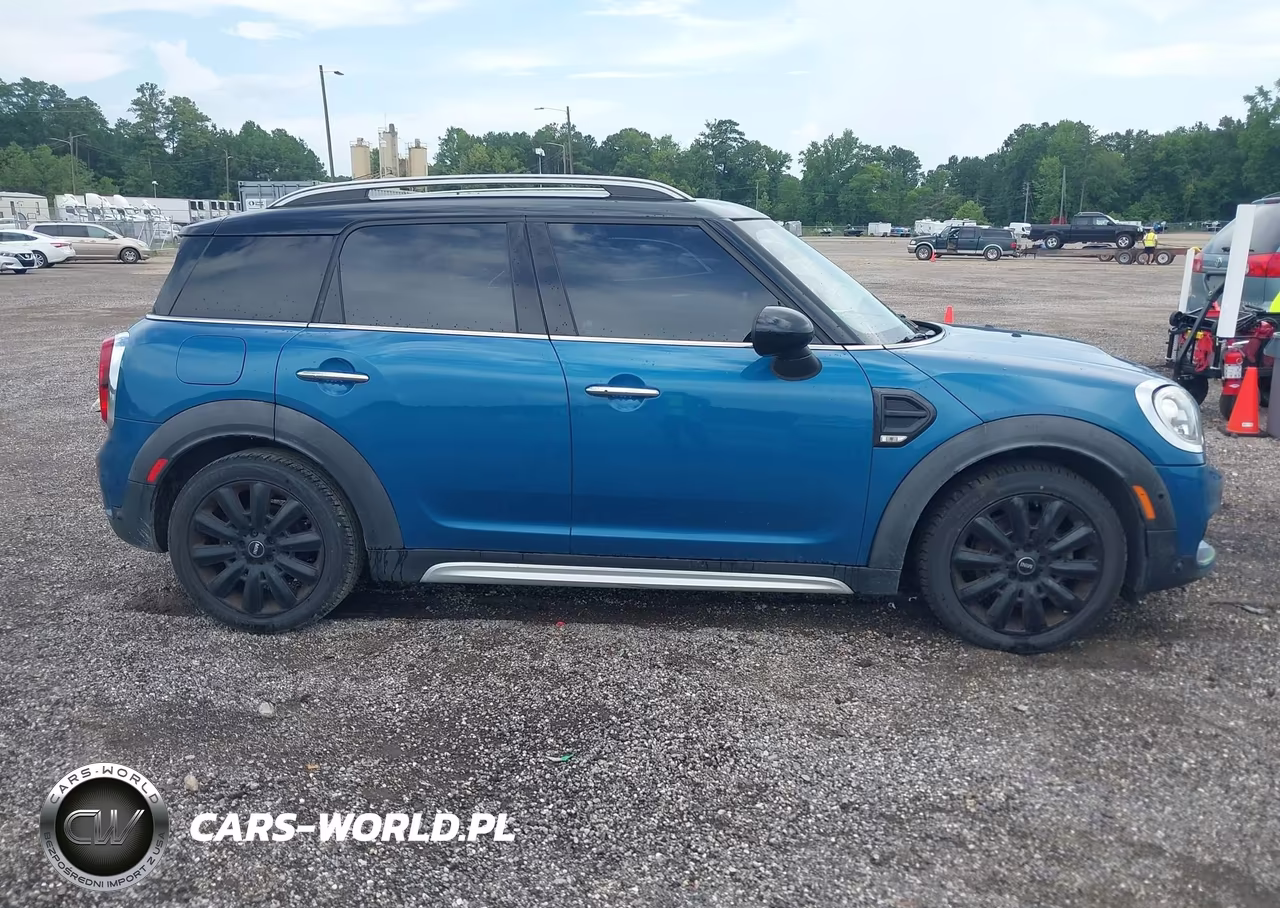 2018 Mini Countryman Cooper VIN:WMZYS7C37J3B63193 - 13