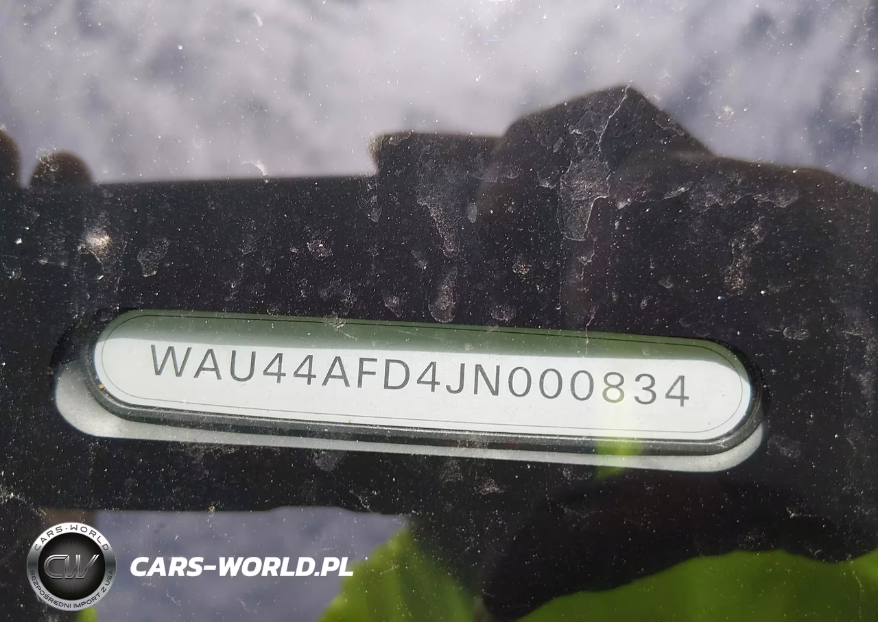 2018 Audi A8 L 3.0T VIN:WAU44AFD4JN000834 - 18