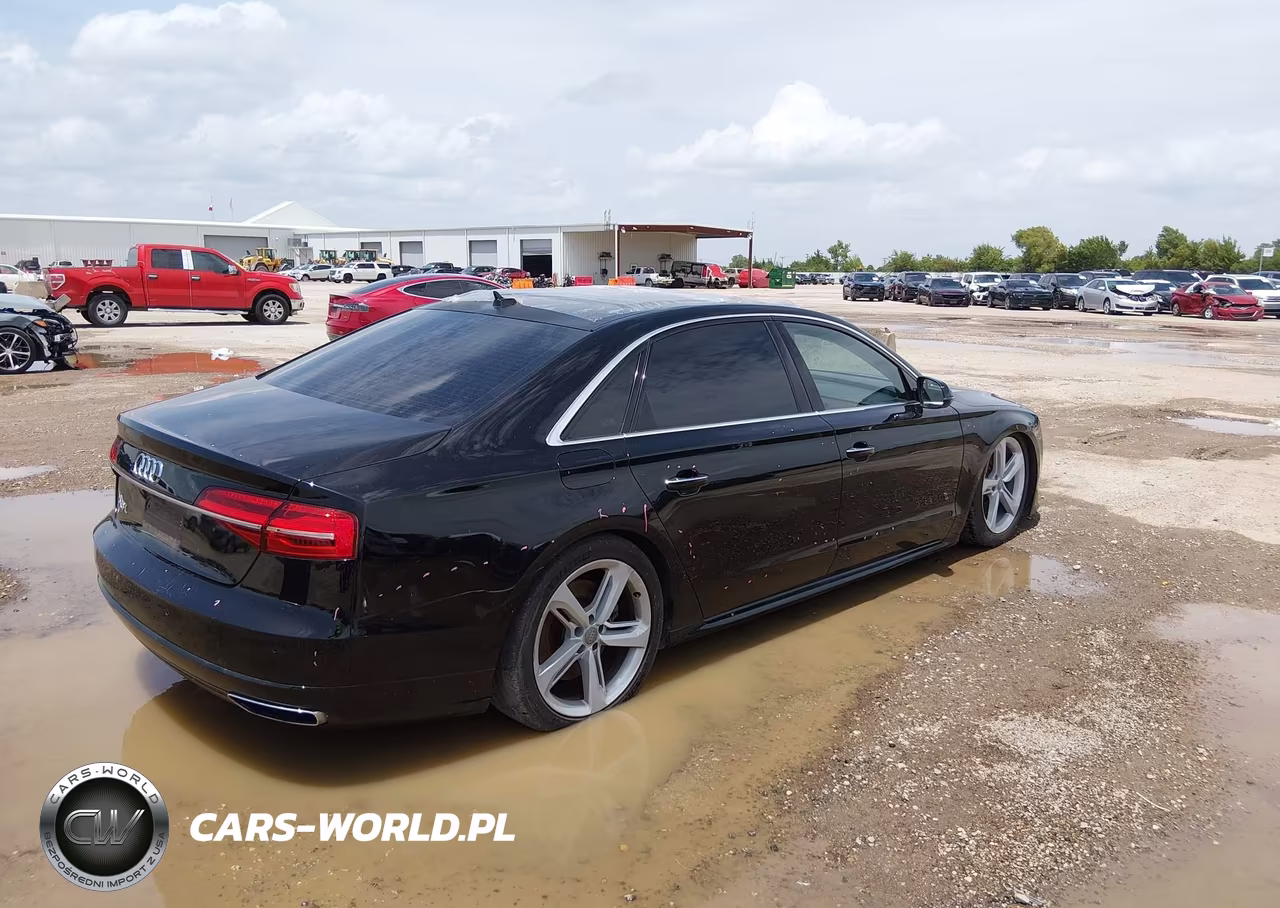 2018 Audi A8 L 3.0T VIN:WAU44AFD4JN000834 - 4