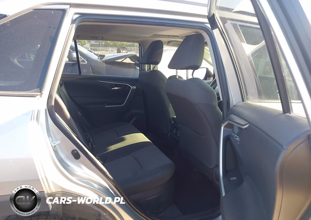 2020 Toyota Rav4 Hybrid Xle VIN:JTMR6RFV5LJ002161 - 8