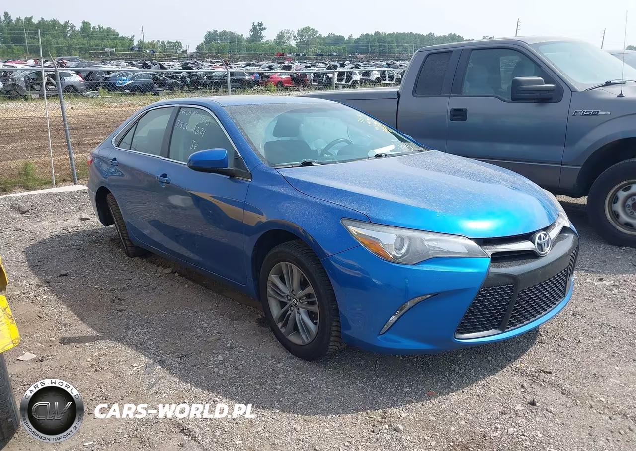 2017 Toyota Camry Se – zdjęcie 1 z 16