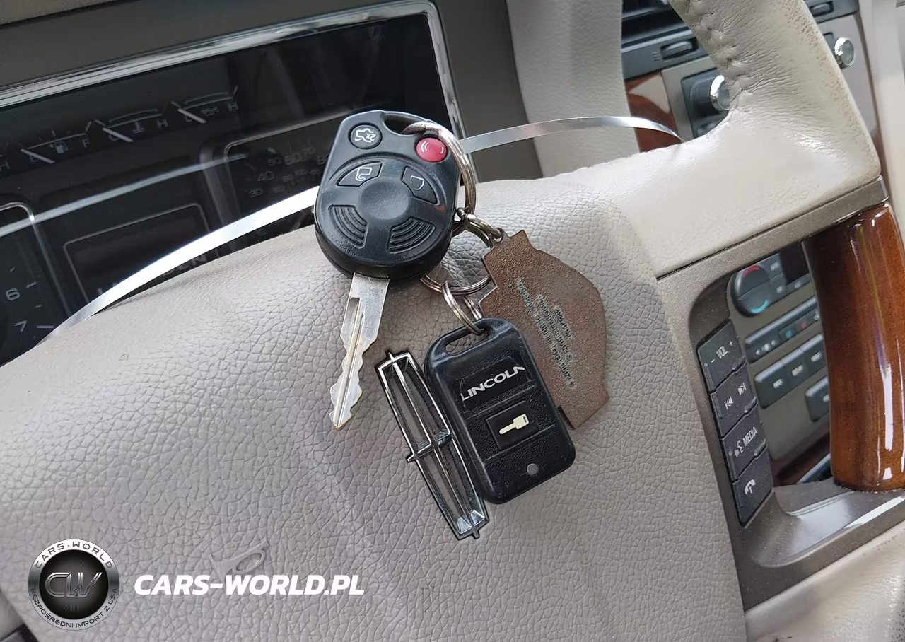 2011 Lincoln Navigator VIN:5LMJJ2J53BEJ05234 - 11