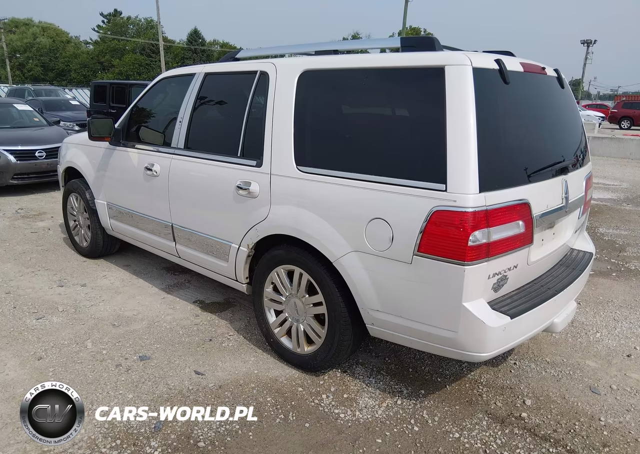 2011 Lincoln Navigator VIN:5LMJJ2J53BEJ05234 - 3