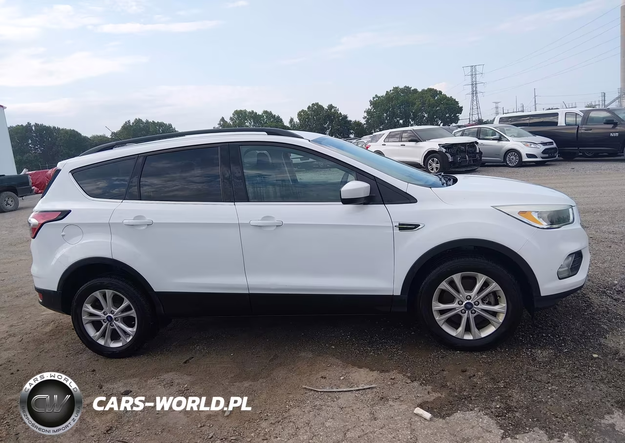 2018 Ford Escape Se VIN:1FMCU9GD3JUD08820 - 13