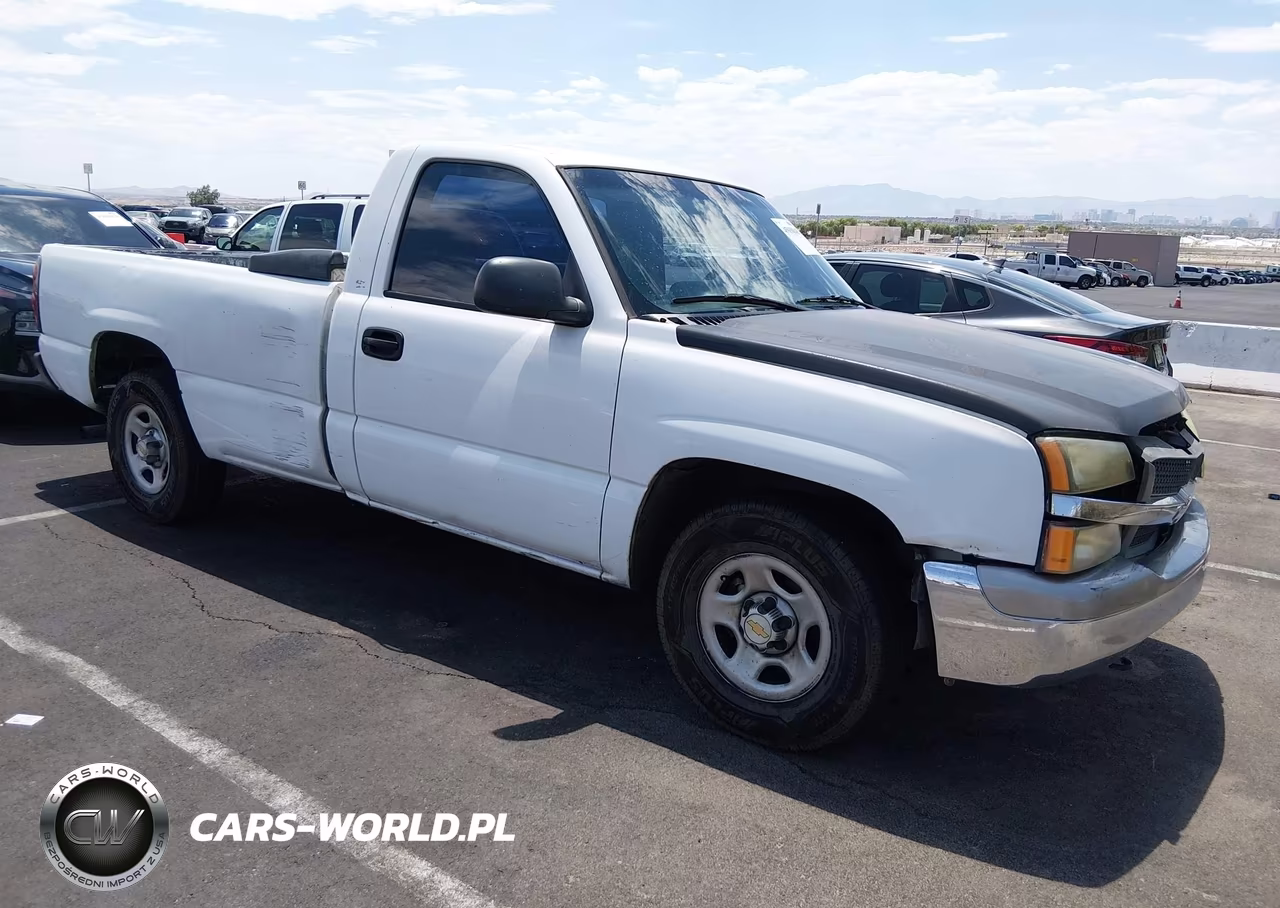 2004 Chevrolet Silverado 1500 Work Truck