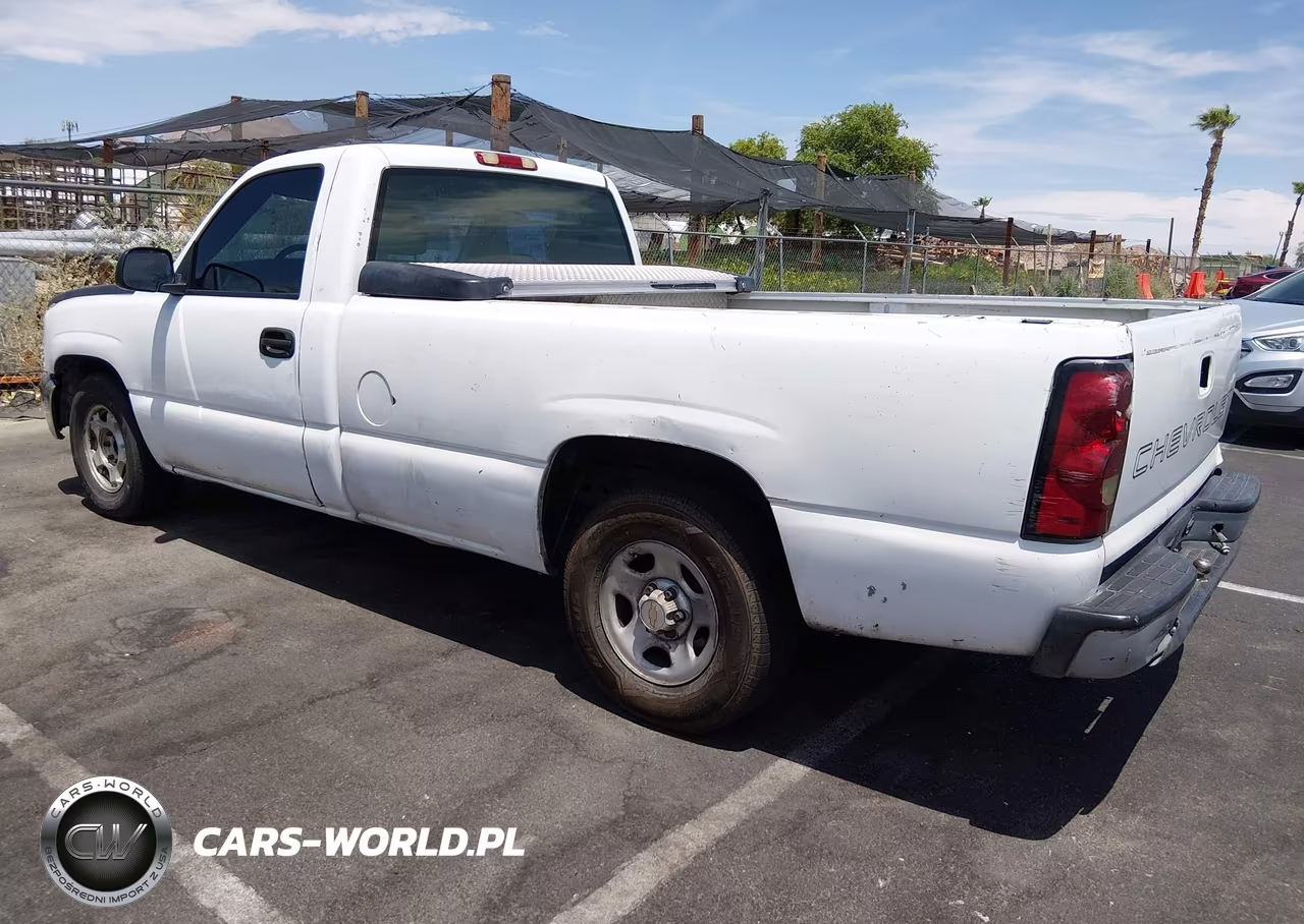 2004 Chevrolet Silverado 1500 Work Truck VIN:1GCEC14X24Z233454 - 3