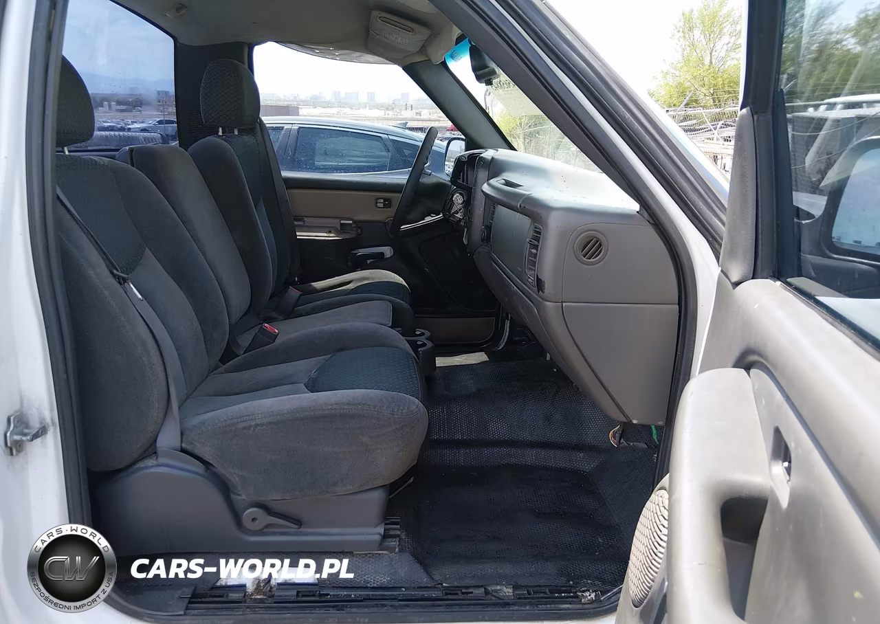 2004 Chevrolet Silverado 1500 Work Truck VIN:1GCEC14X24Z233454 - 5