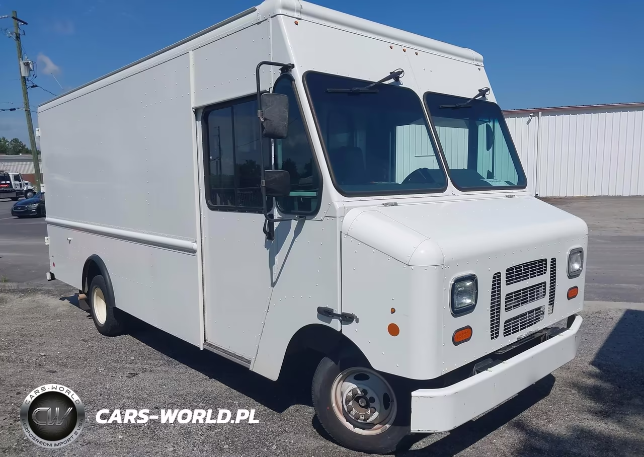 2018 Ford E-350 Stripped