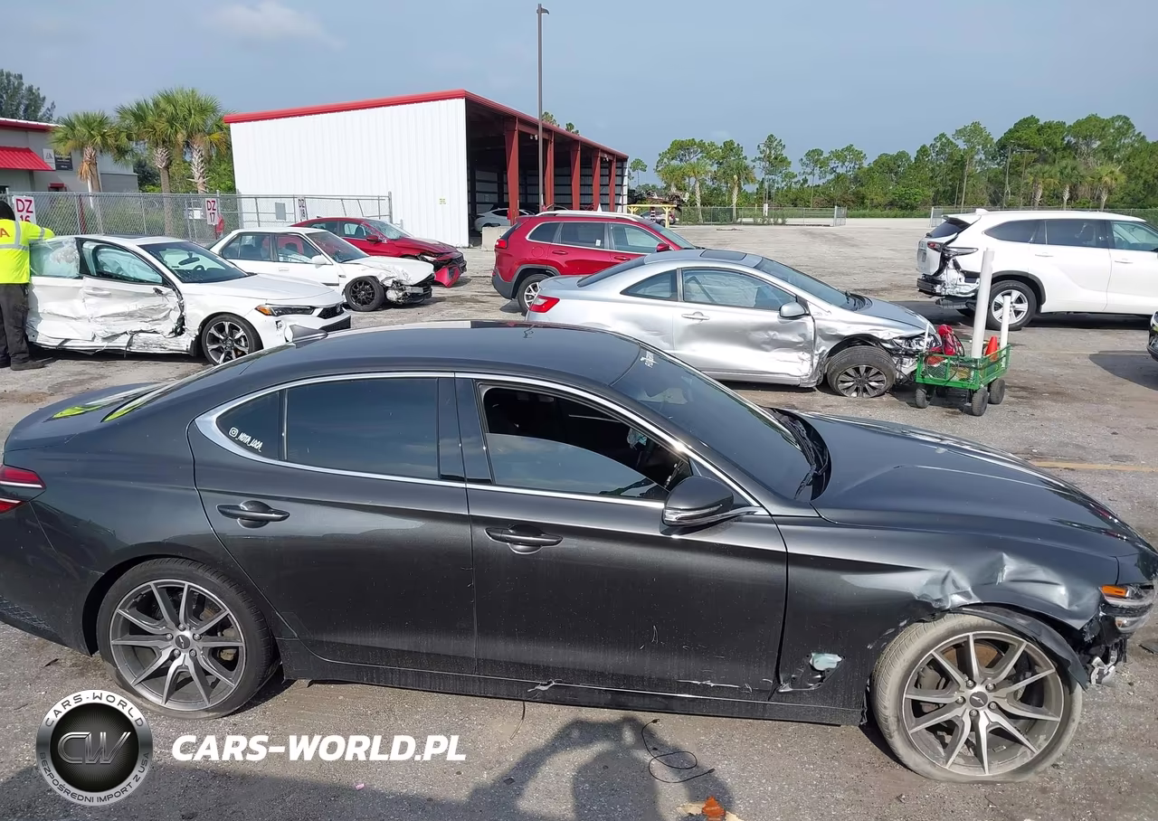 2023 Genesis G70 2.0T Rwd VIN:KMTG34TAXPU116148 - 13