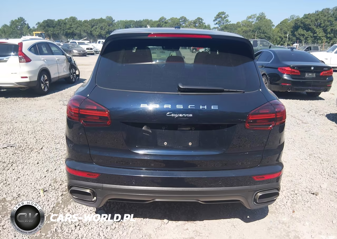 2016 Porsche Cayenne VIN:WP1AA2A22GKA11690 - 16