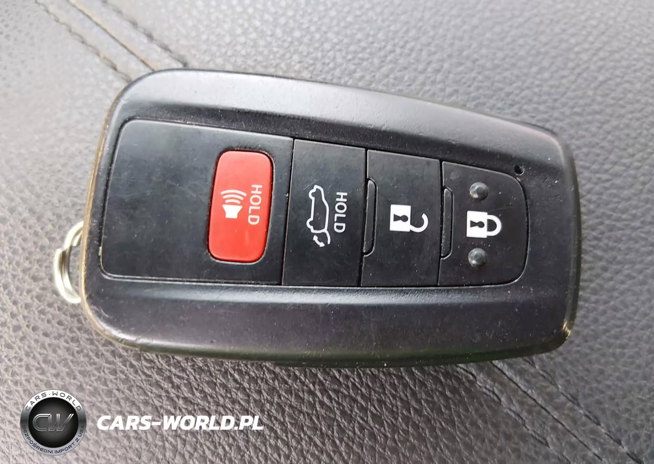 2023 Toyota Rav4 Hybrid Limited VIN:JTMD6RFV7PD100607 - 11