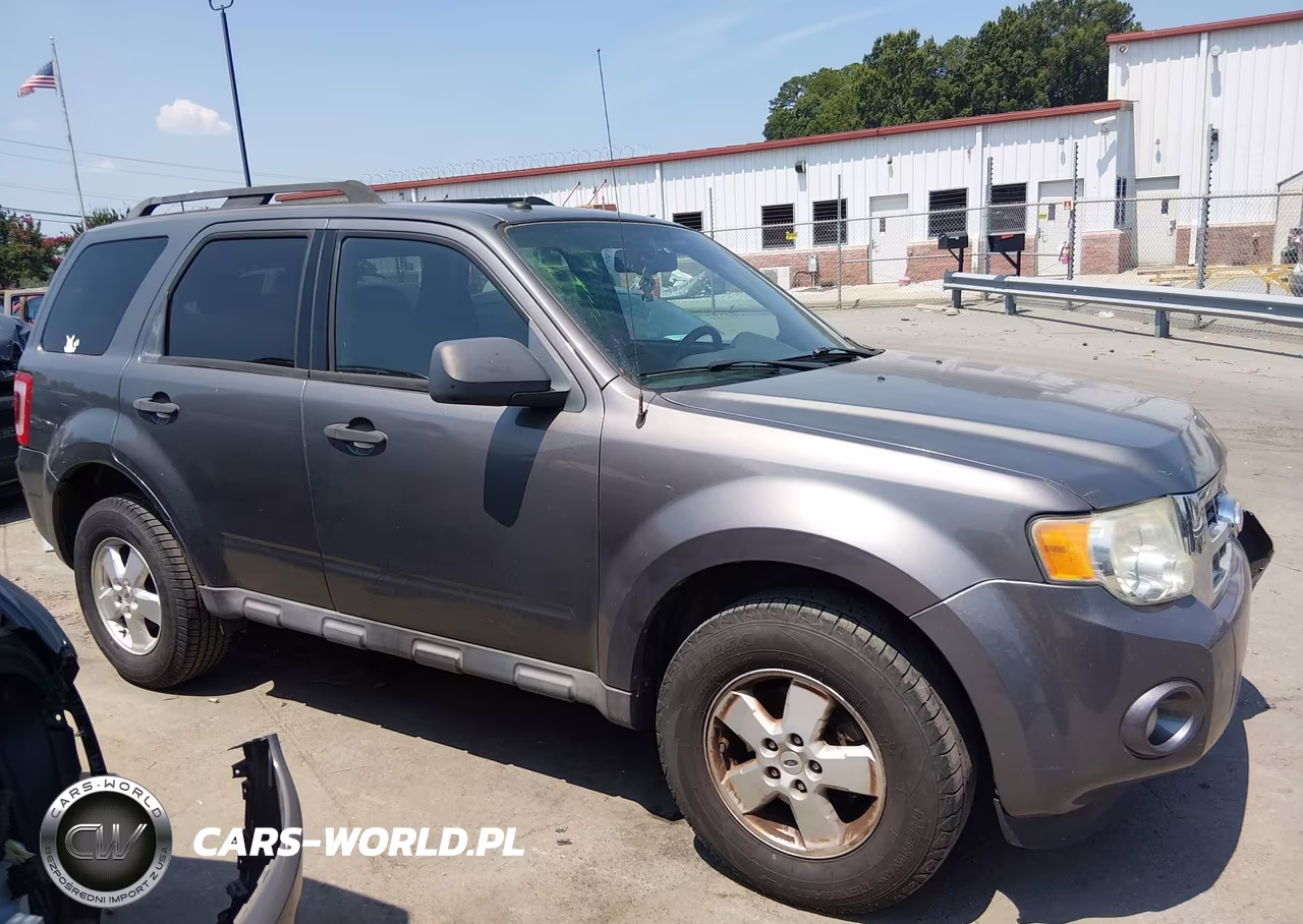 2010 Ford Escape Xlt VIN:1FMCU0D75AKC47508 - 13