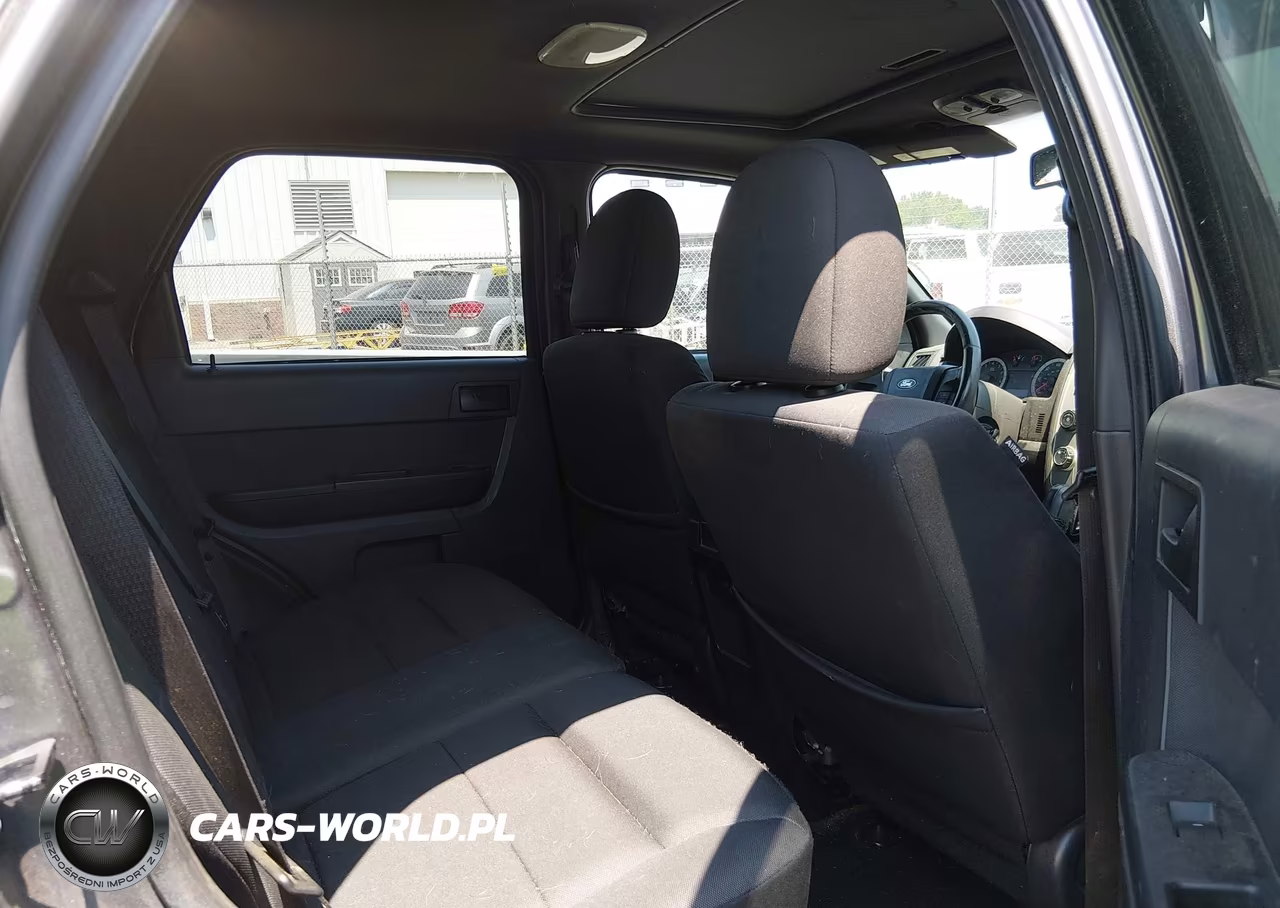 2010 Ford Escape Xlt VIN:1FMCU0D75AKC47508 - 8
