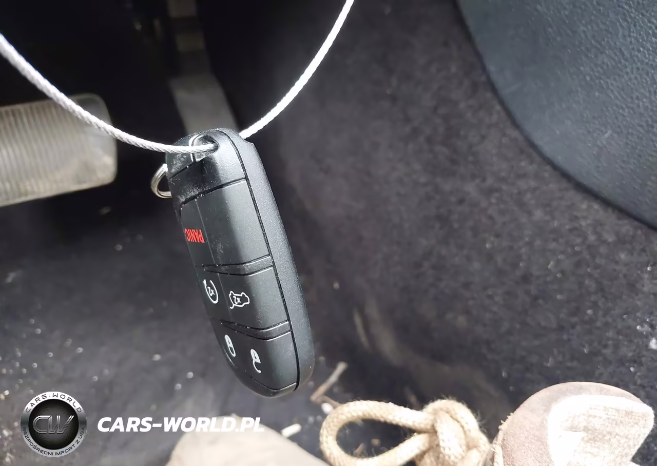 2019 Jeep Grand Cherokee Altitude 4X4 VIN:1C4RJFAG6KC566264 - 11