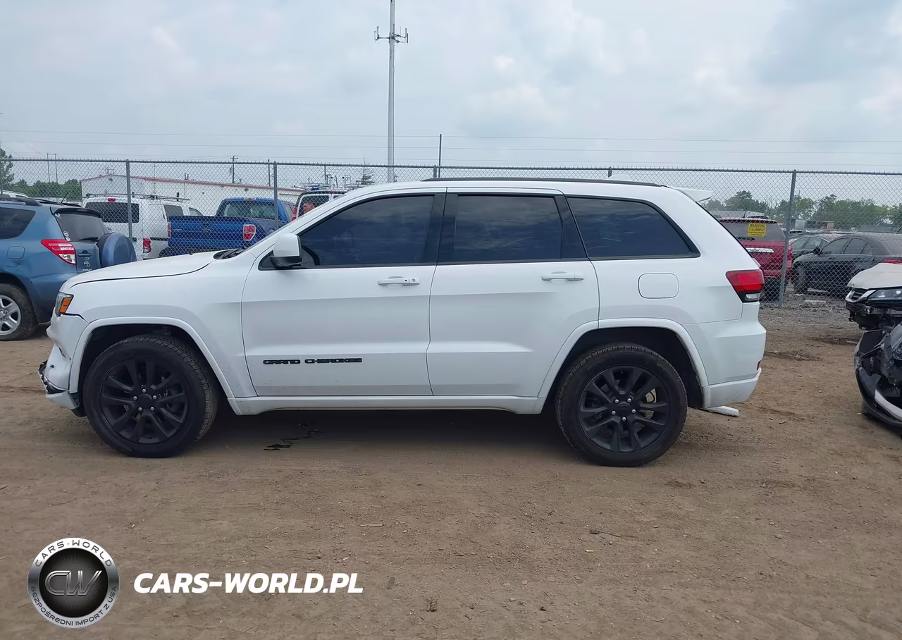 2019 Jeep Grand Cherokee Altitude 4X4 VIN:1C4RJFAG6KC566264 - 15