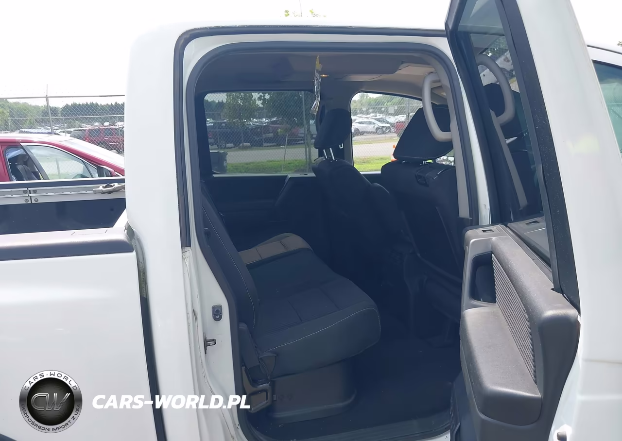 2013 Nissan Titan Pro-4X VIN:1N6BA0EC4DN304074 - 8