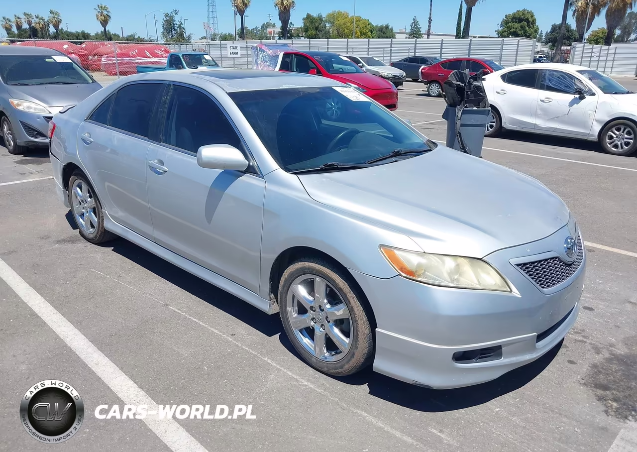 2007 Toyota Camry Se – zdjęcie 1 z 16