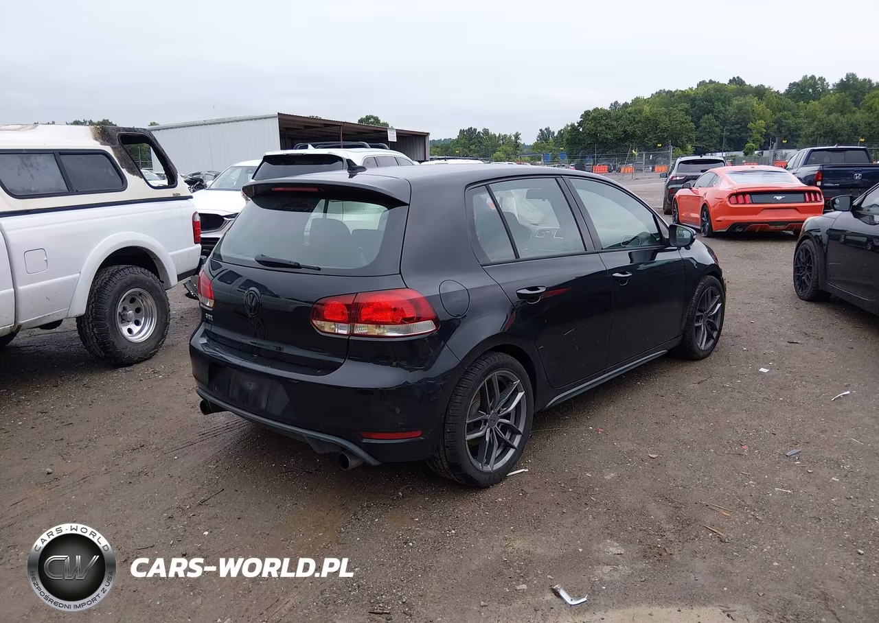 2013 Volkswagen Gti 4-Door VIN:WVWHD7AJ8DW043625 - 4