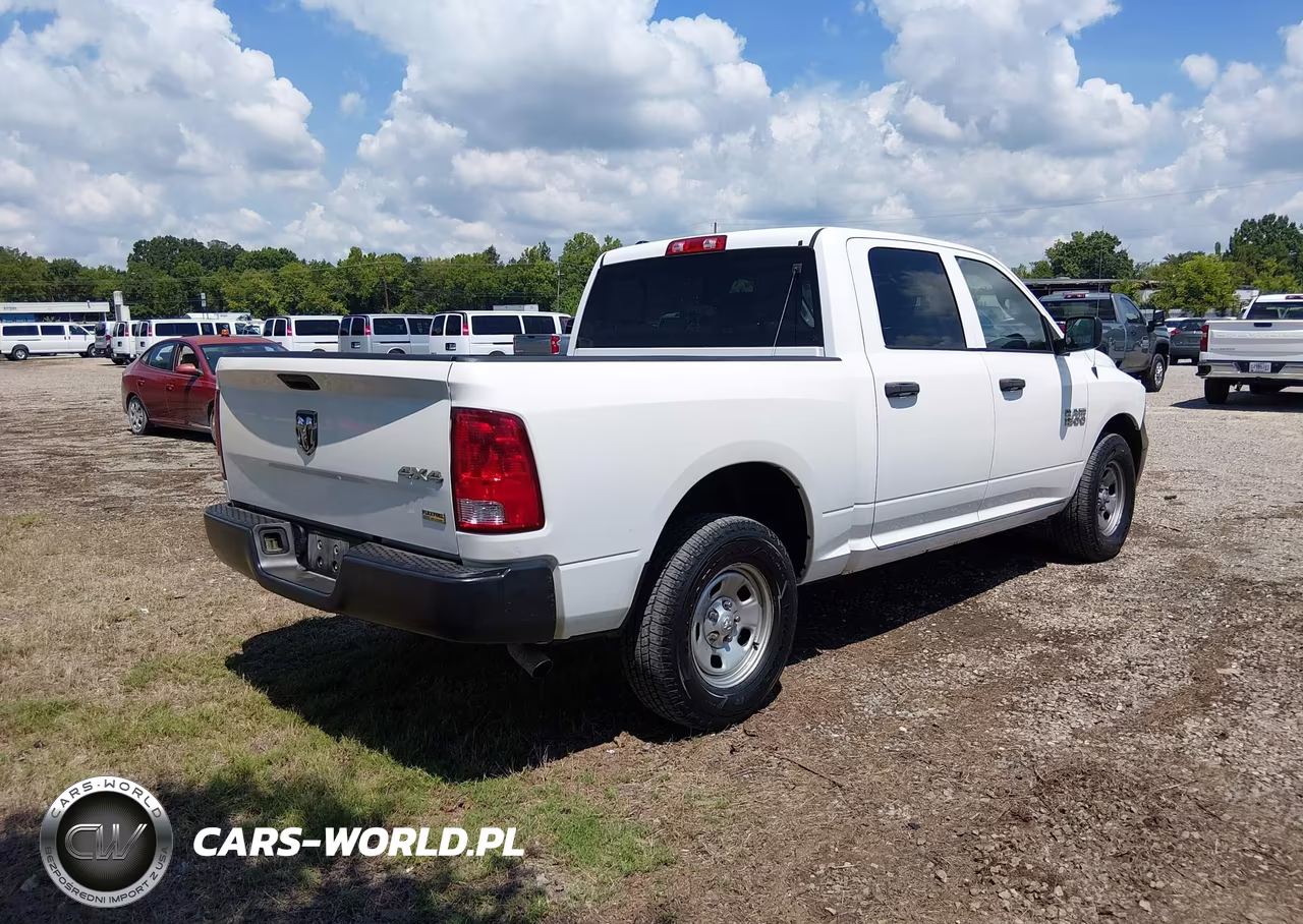 2018 Ram 1500 Tradesman 4X4 5'7 Box VIN:1C6RR7KG0JS319007 - 4