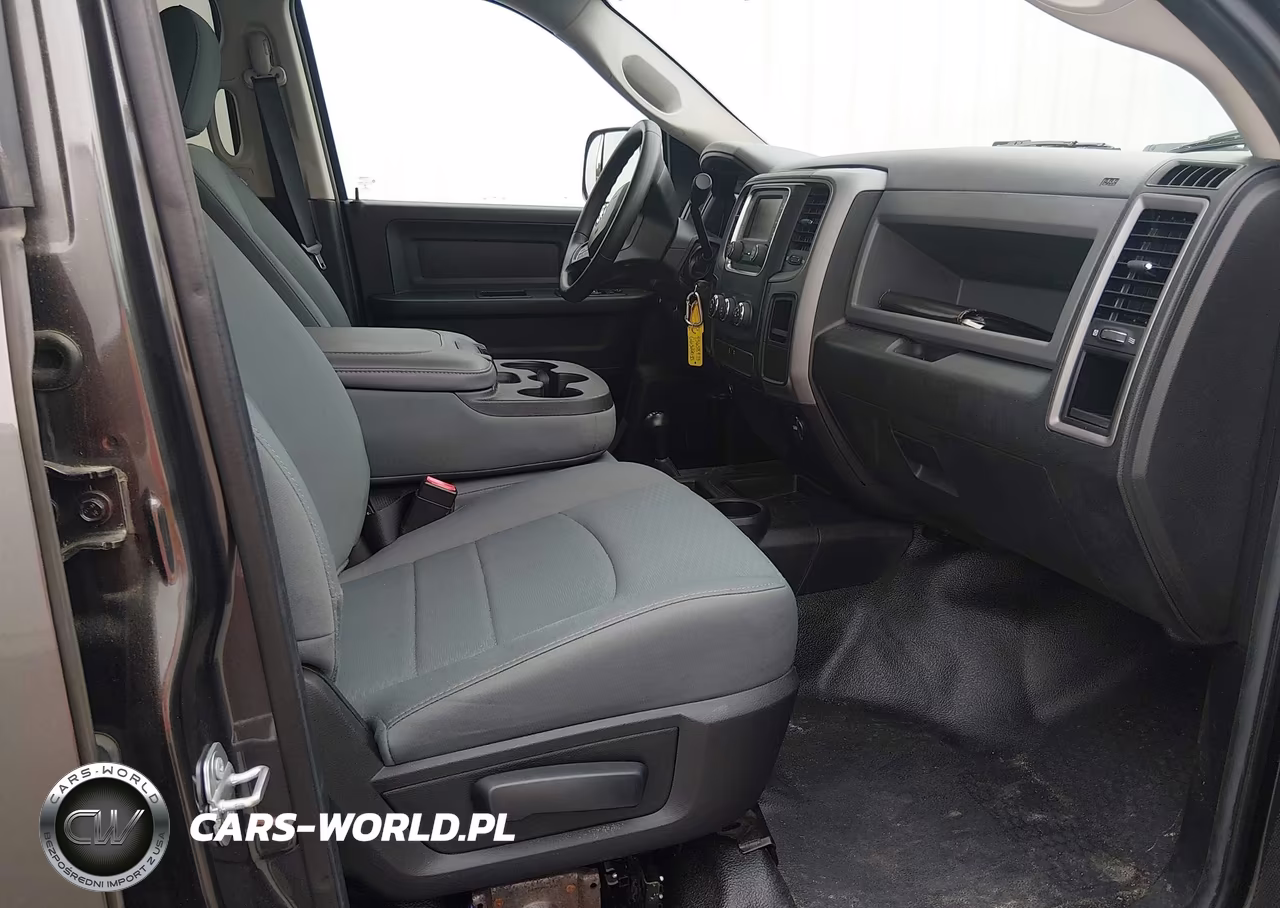2016 Ram 3500 Tradesman VIN:3C63R3GT7GG335189 - 5