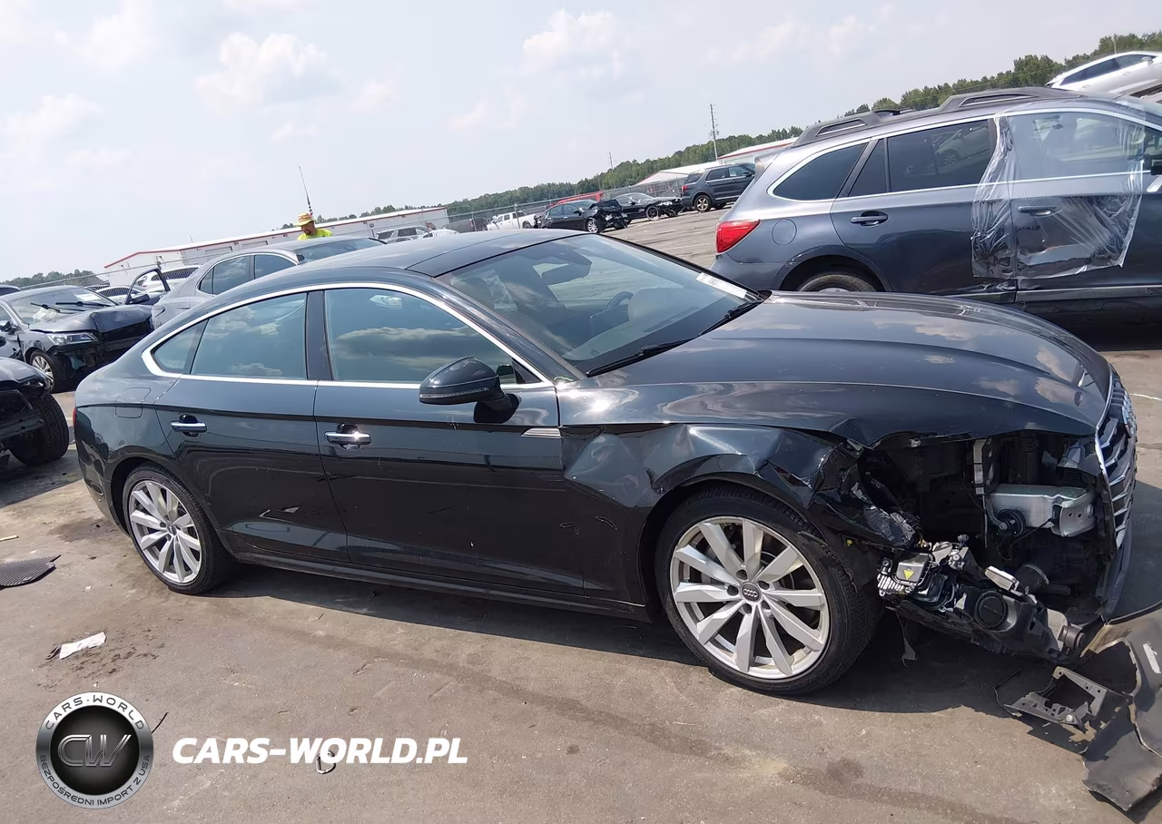 2018 Audi A5 2.0T Premium VIN:WAUANCF56JA011023 - 13