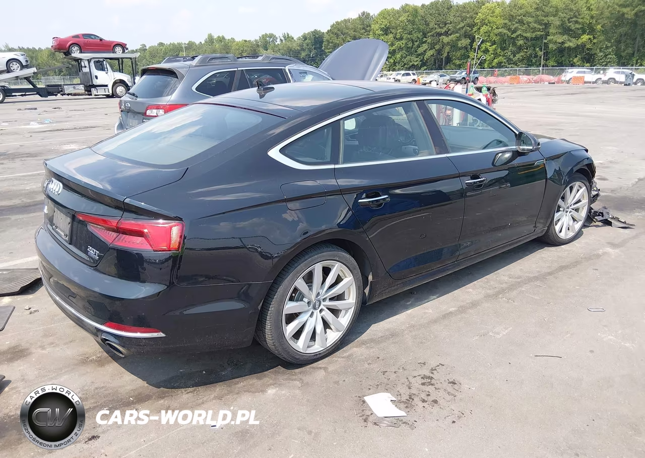 2018 Audi A5 2.0T Premium VIN:WAUANCF56JA011023 - 4