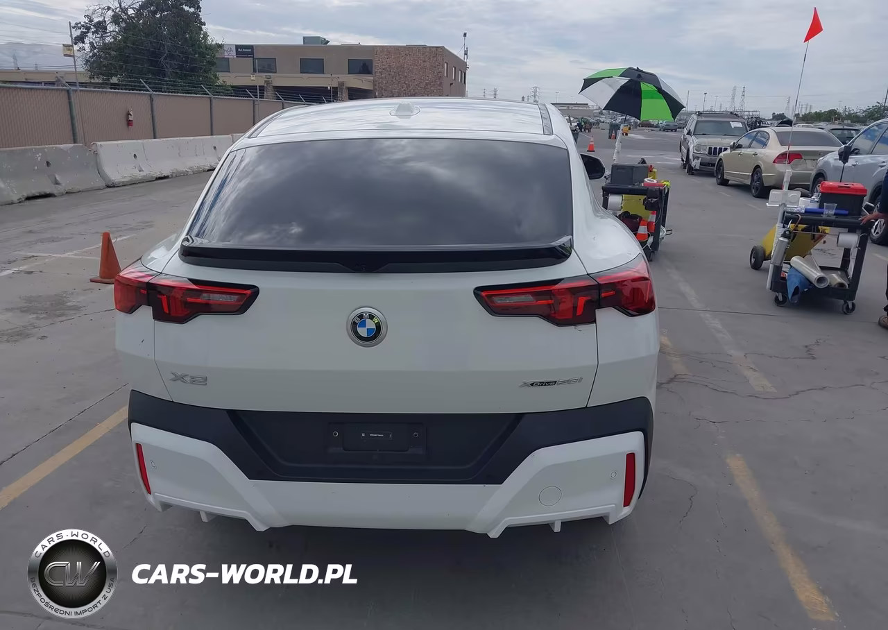 2026 BMW X2 xDrive28I VIN:WBX63GM07T5683670 - 17