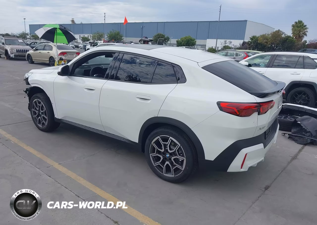 2026 BMW X2 xDrive28I VIN:WBX63GM07T5683670 - 3