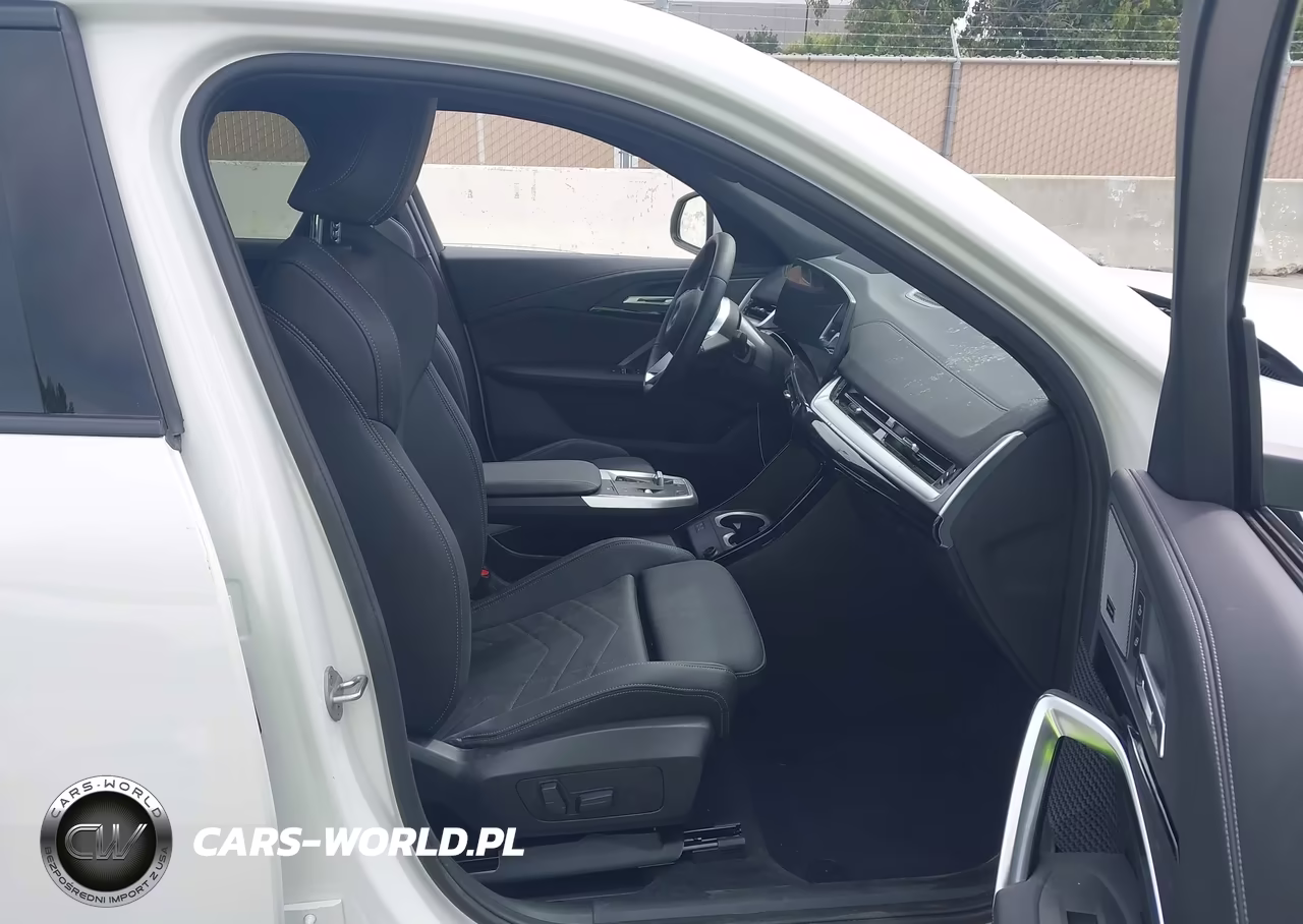 2026 BMW X2 xDrive28I VIN:WBX63GM07T5683670 - 5