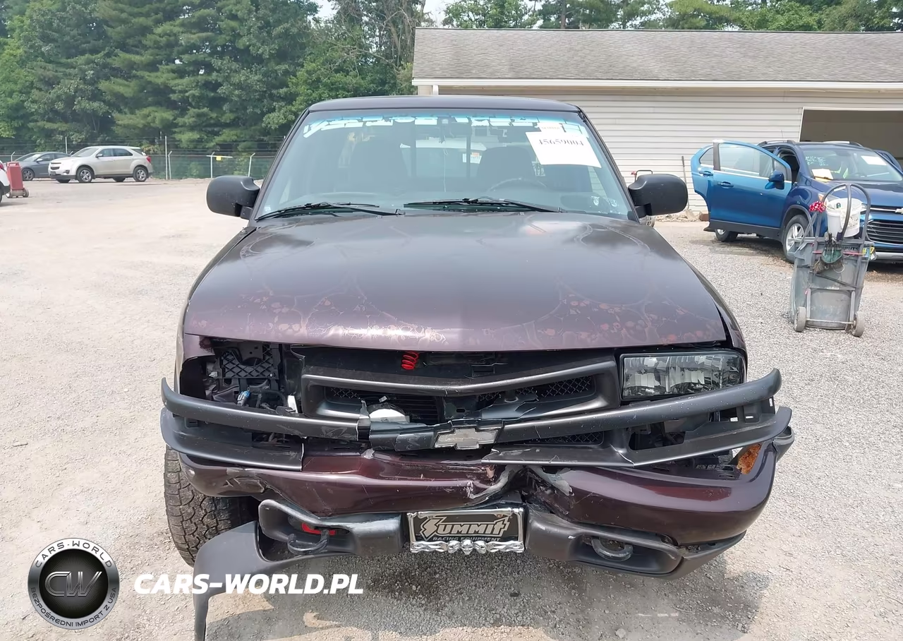 2002 Chevrolet S-10 Ls VIN:1GCCT19W328245106 - 12