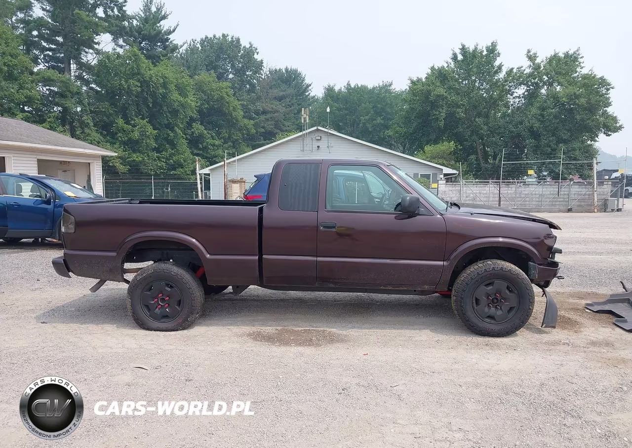 2002 Chevrolet S-10 Ls VIN:1GCCT19W328245106 - 13