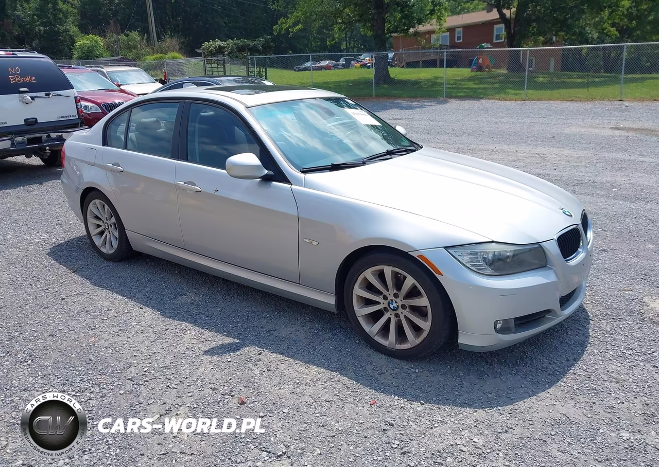 2011 BMW 328I VIN:WBAPH7C54BE460790 - 1
