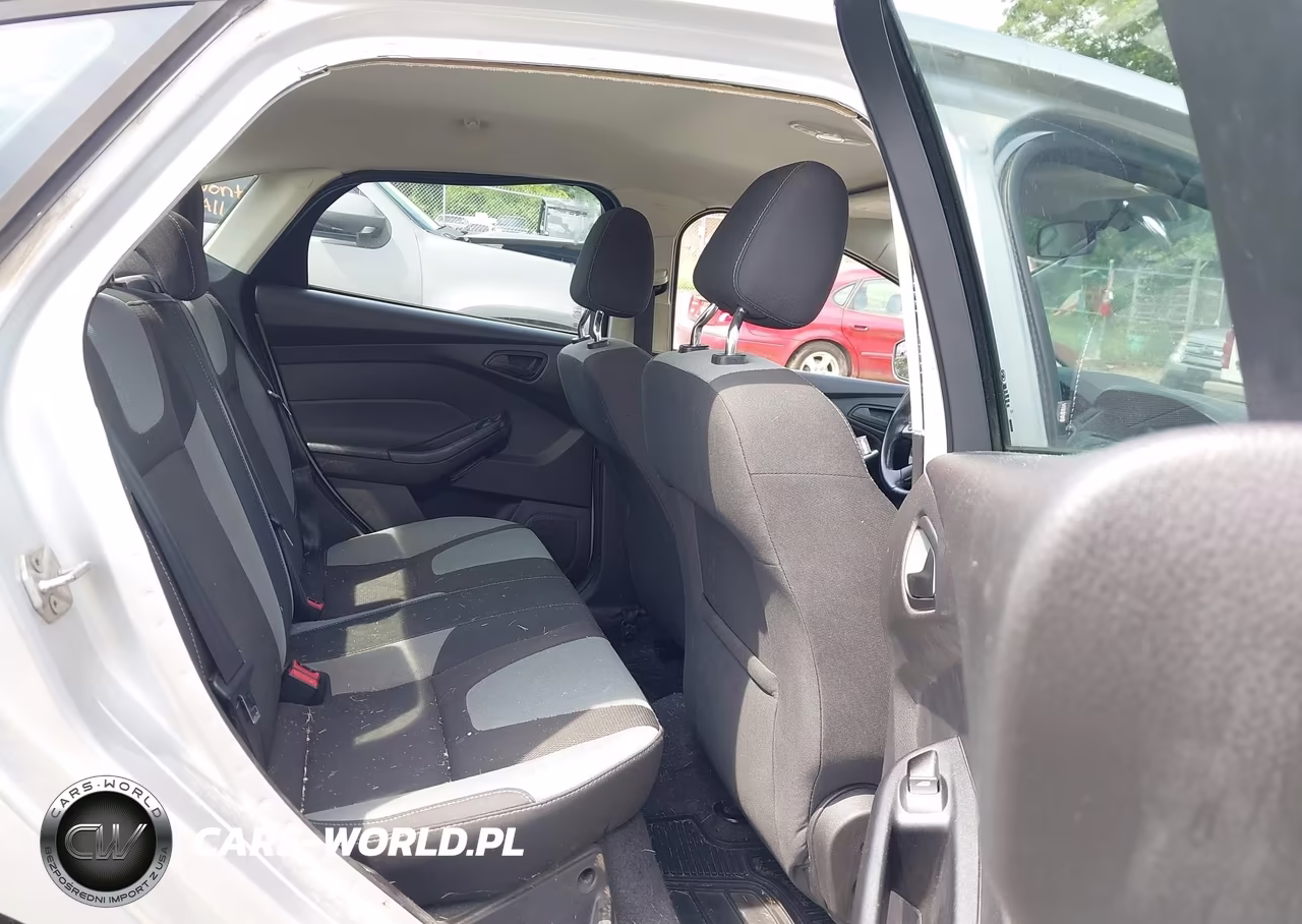 2012 Ford Focus Se VIN:1FAHP3F29CL232470 - 8